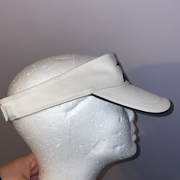 Mizuno Tour Series Embroidered White Visor Hat OS - Picture 7 of 11